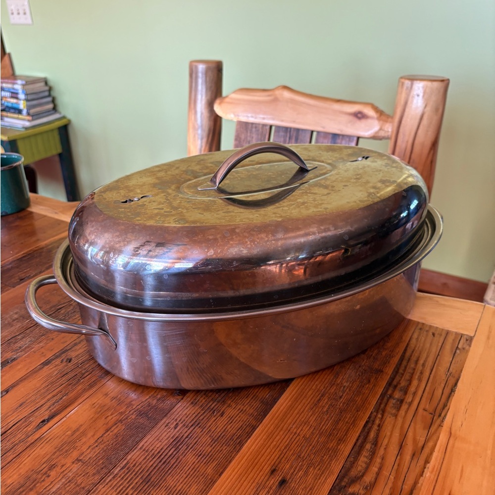 Stainless Steel Oval Roaster with Lid